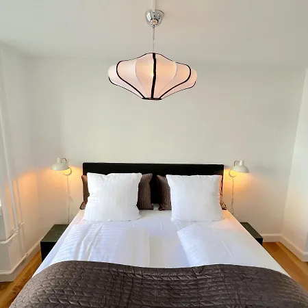 Amazing Near Tivoli Gardens & Hall Square * Copenhagen